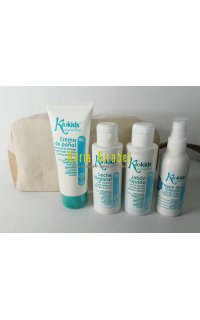 necesser + productes de kiokids