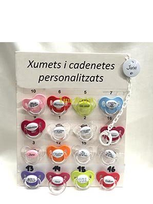 xumet i cadeneta amb el nom del nad